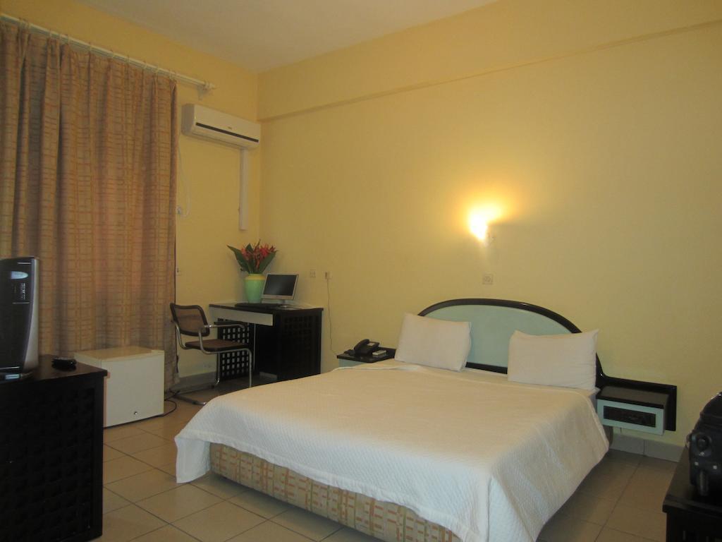 Hotel Beausejour Mirabel Bonaberi Bilik gambar